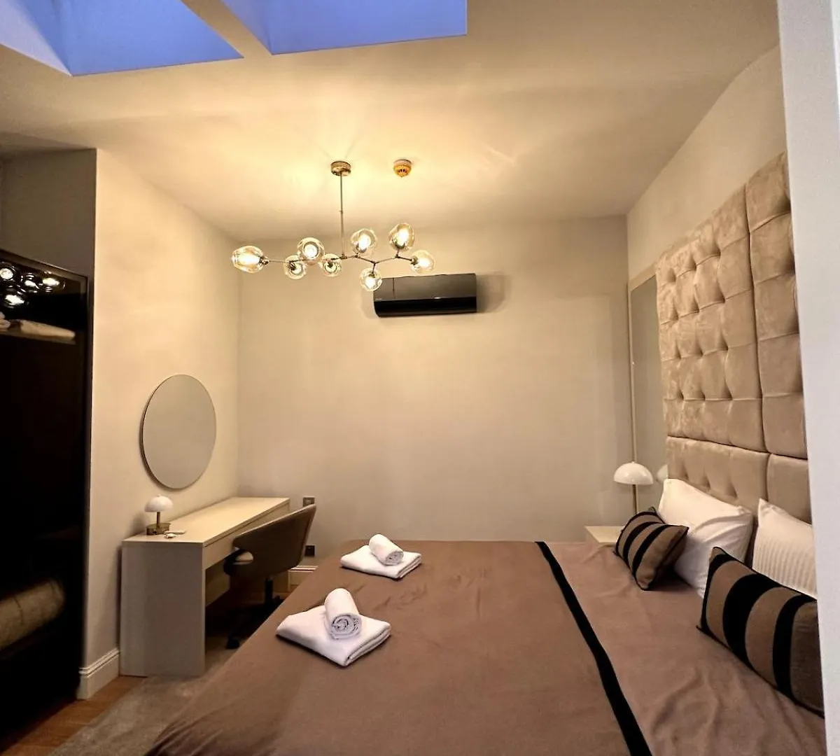 Sunlit Serenity Designer'S Dream Istanbul 0*,